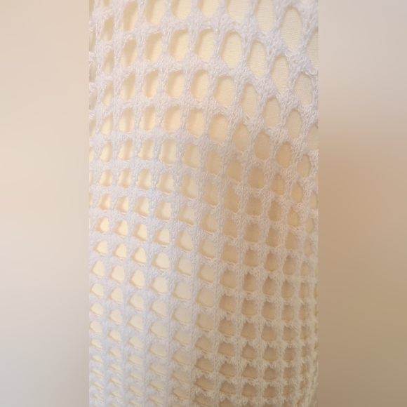 Tommy Bahama Swim Cover Up - Picture 4 of 4